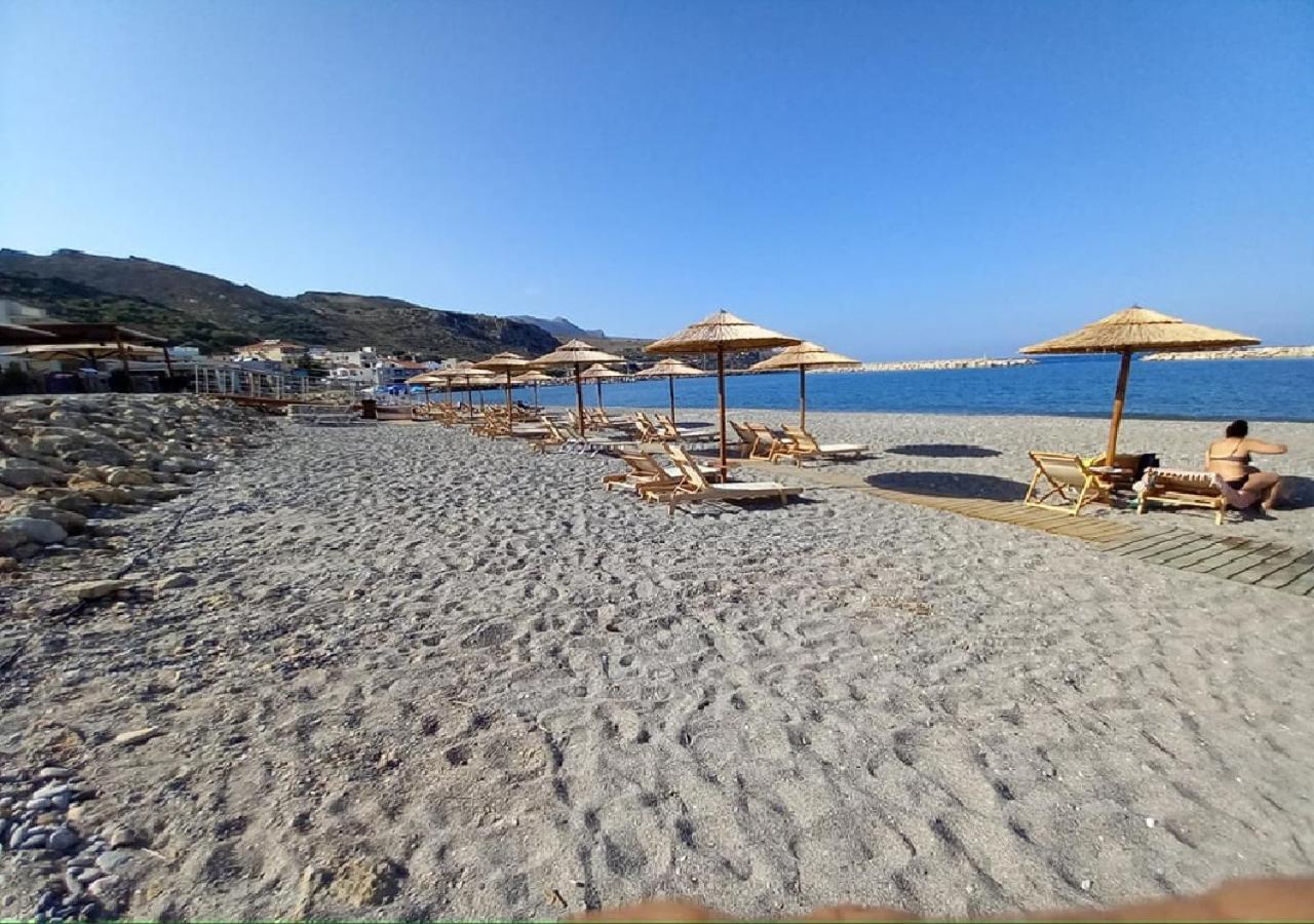 Xristinas Seaside Apartments Kolymbari Exterior photo